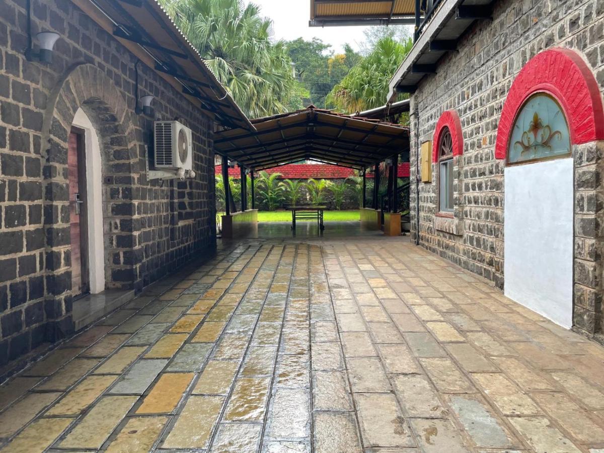 The Green Gate Resort Mulshi Exterior foto